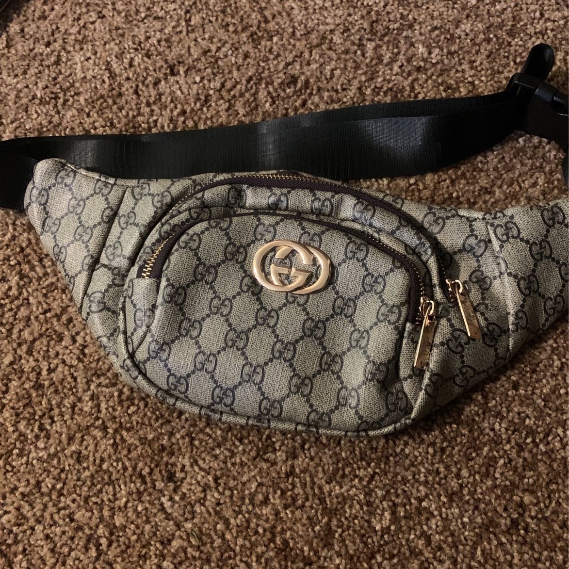 Gucci Fanny