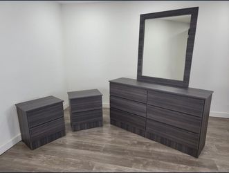 Dresser Whit Mirror And 2 Nightstands - Cómoda Con Espejo y 2 Mesitas de noche