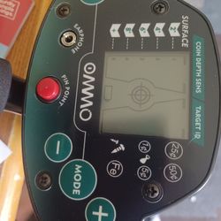 Omni Metal Detector 