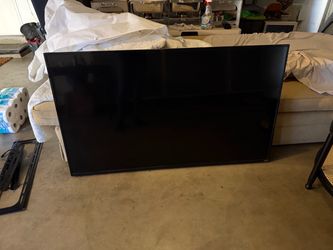 75 inch TV & Fixed wall mount