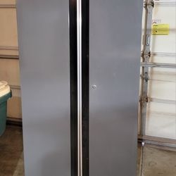 Husky Tool Cabinet / Storage 32"x73"x19"