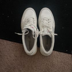 Good Condition Reebok Court Visions 