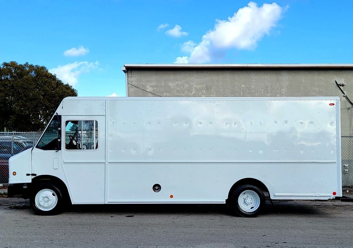 2009 Freightliner Step van