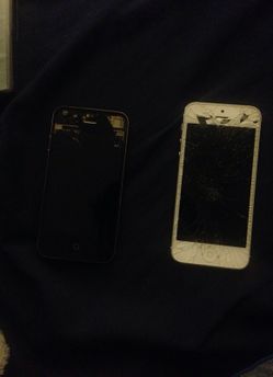 iPhone 4 and 5 only for parts 20 each one
