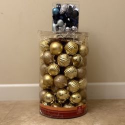 (148 pc.) Multi-Color Christmas Ornaments