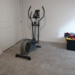 Gold Gym Straight Trainer 350i