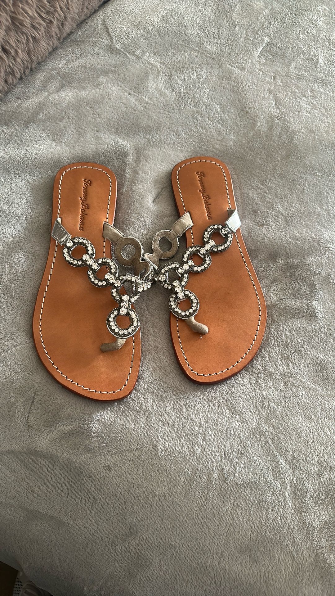 Women’s Tommy Bahama Rhinestone Sandals Size 9