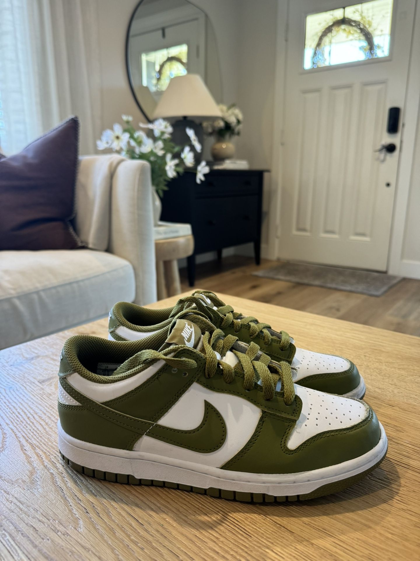Nike Men's Dunk Low Shoes Size 7