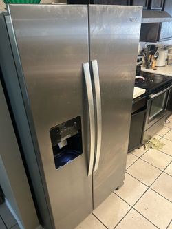 Whirlpool Double Door Refrigerator
