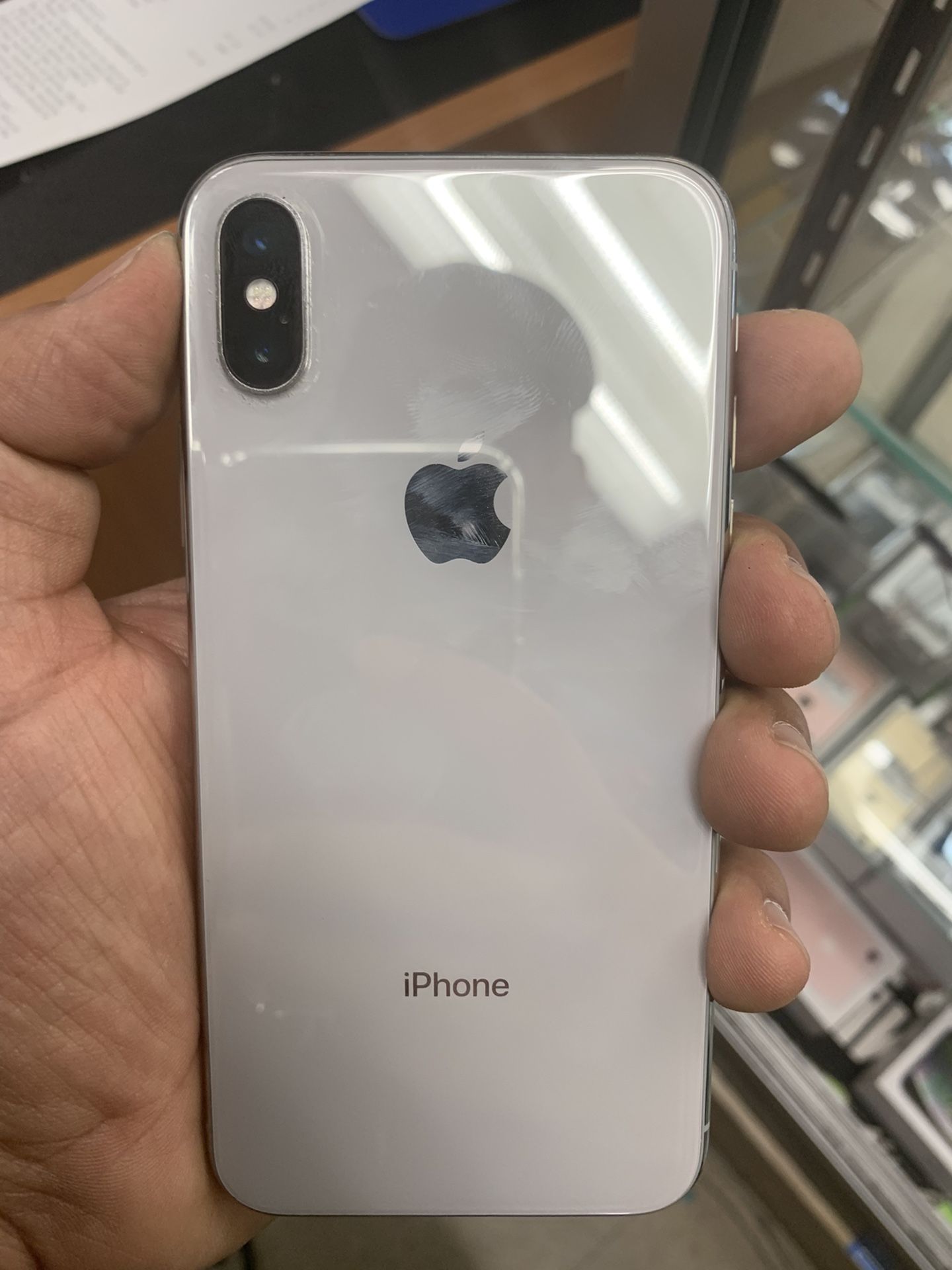 Factory Unlocked Apple iPhone X. , Sold with warranty 