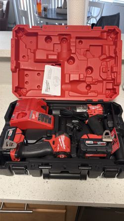 Milwaukee impact and drill