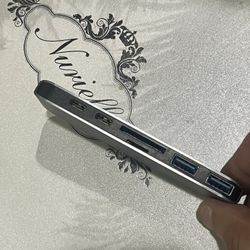 Input converter for extra ports, MacBook