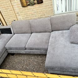 U Shaped Sectional 