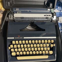 Adler Typewriter 