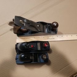 Antic planers in good condition. 