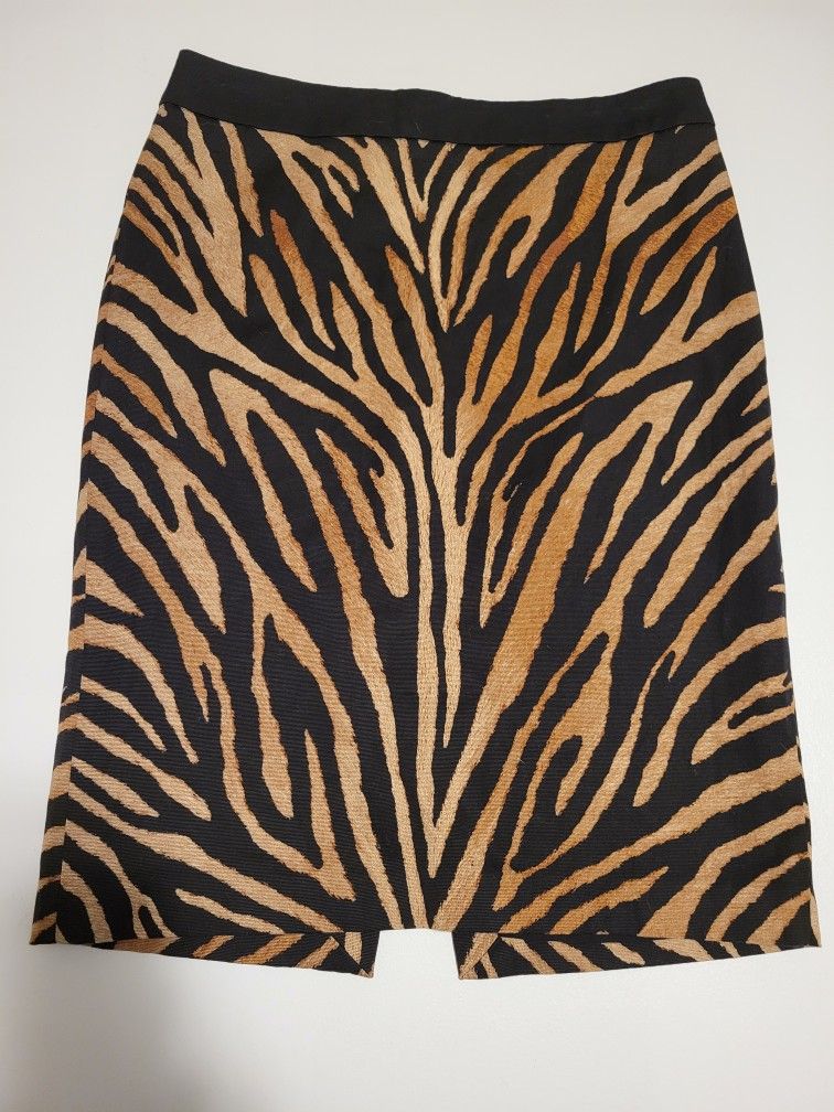 White House Black Market Animal Print Skirt Size 10