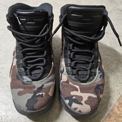 Men's Shoes SIZE 8