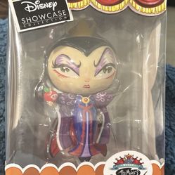 Miss Mindy Even Queen