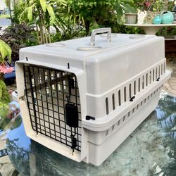 24” Dog Carrier: 24”L x 16 “W x 14.5”H