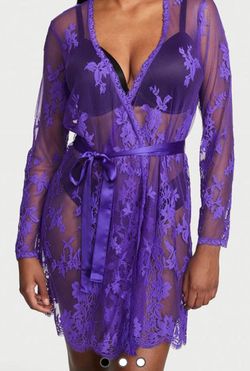 Victoria Secret Sheet Lace Wrap Robe 