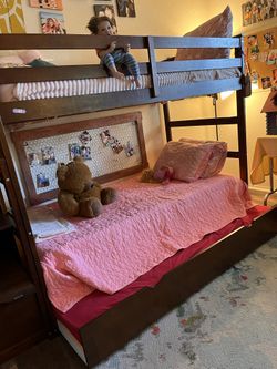 Trundle Bunk Bed, Dresser 400 Firm