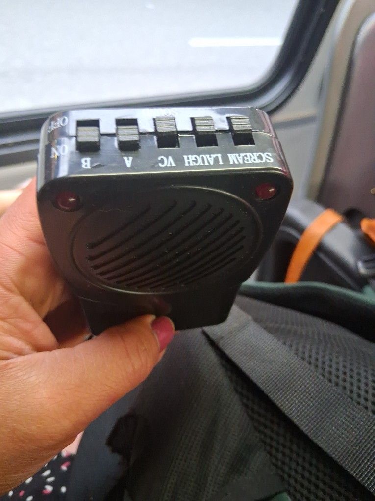 8 Effects Voice Changer