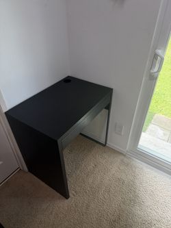 Small Desk