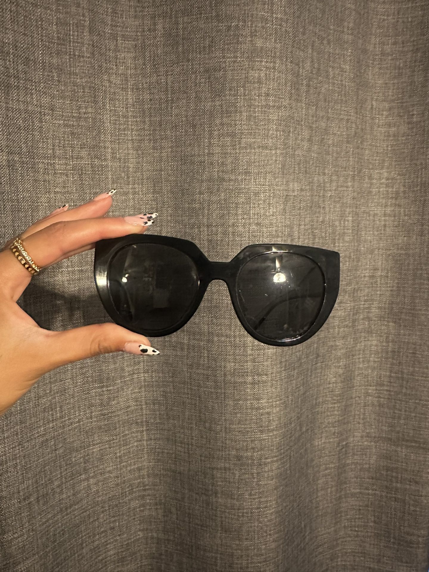 PRADA SUNGLASSES