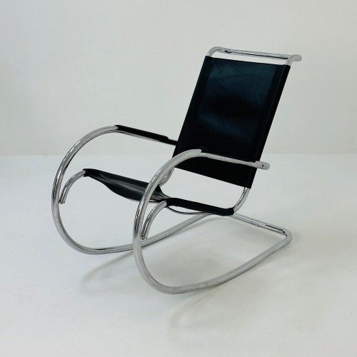 FASEM BAUHAUS ROCKING CHAIR
Made in Italy
