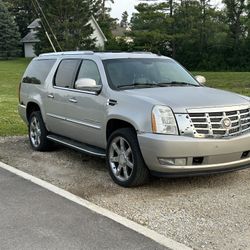 2007 Cadillac Escalade ESV Part Out 