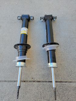 Front Shocks Chevy Silverado 2022