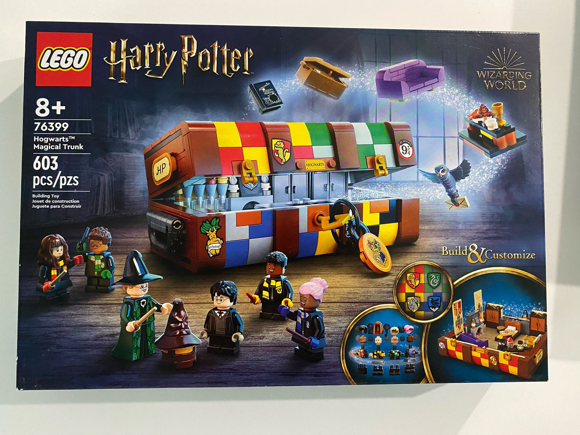 LEGO Harry Potter Hogwarts Magical Trunk 76399 Luggage Set. New!