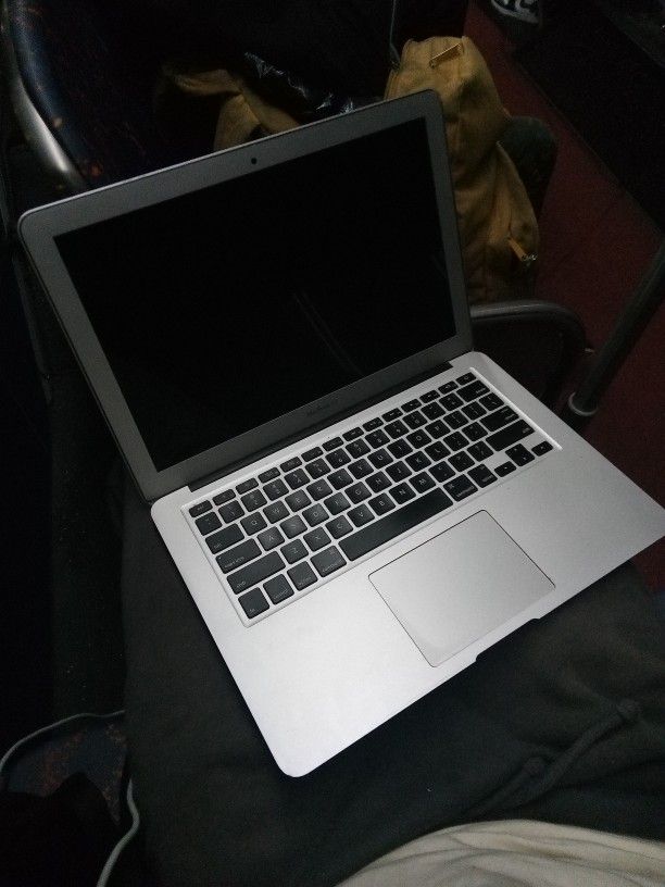 MacBook Air (13-inch, Mid 2013)