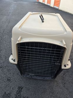 Pet carrier / transport cage