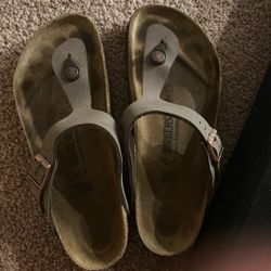 They Have Been Wore At Least 7-8 Times I Got Them Last Mouth And They Are Size 7 In Women