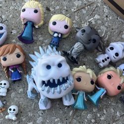 Lot Of Frozen Funko Pops