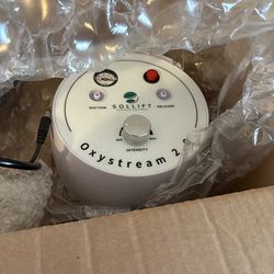 Moving Sale - Spa Items - Massage Table Hydrafacial Oxygen Facial