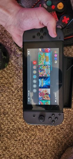 NINTENDO SWITCH