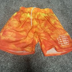 EE Shorts 