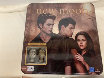 The twilight new moon the movie board game