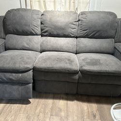 Recliner Couch With Charger Ports