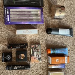 Makeup & Skincare Bundle 