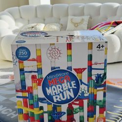 MindWare Mega Marble Run Building Set. 