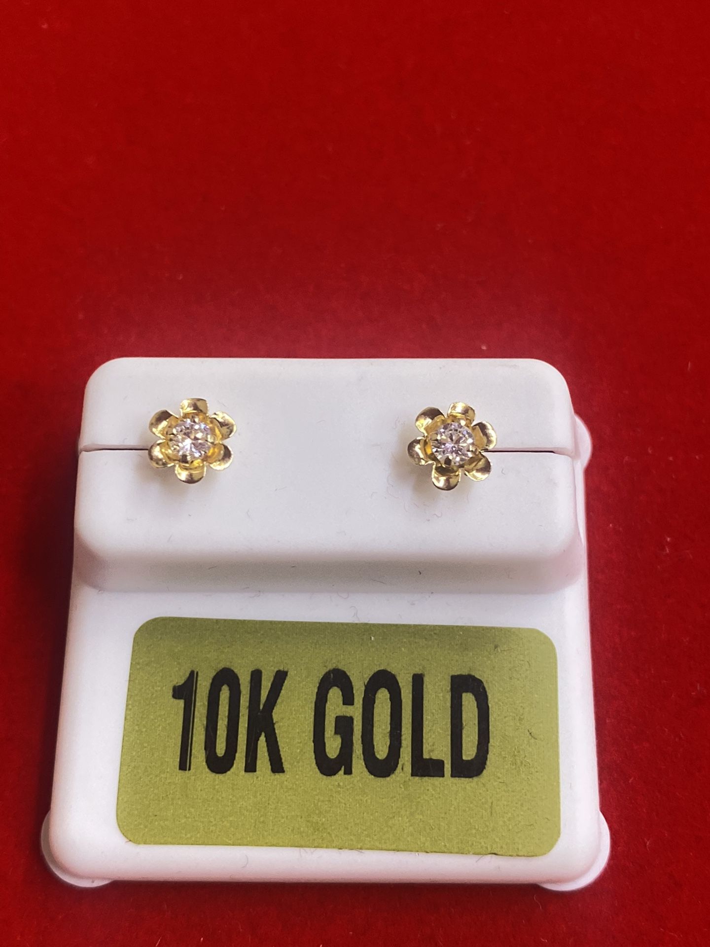 Real 10kt Gold