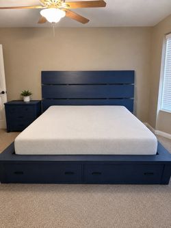 *pending* King Blue Wood Platform Bed and Mattress