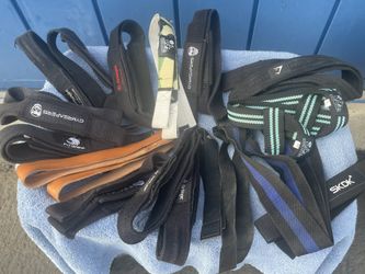 Lifting Straps —/ Huge Supply …. Various Brands / Lengths etc. $5 Ea call for more i