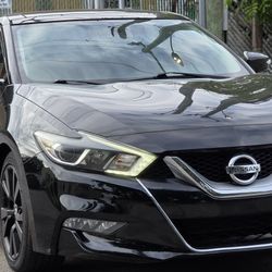 2017 Nissan Maxima Platinum 