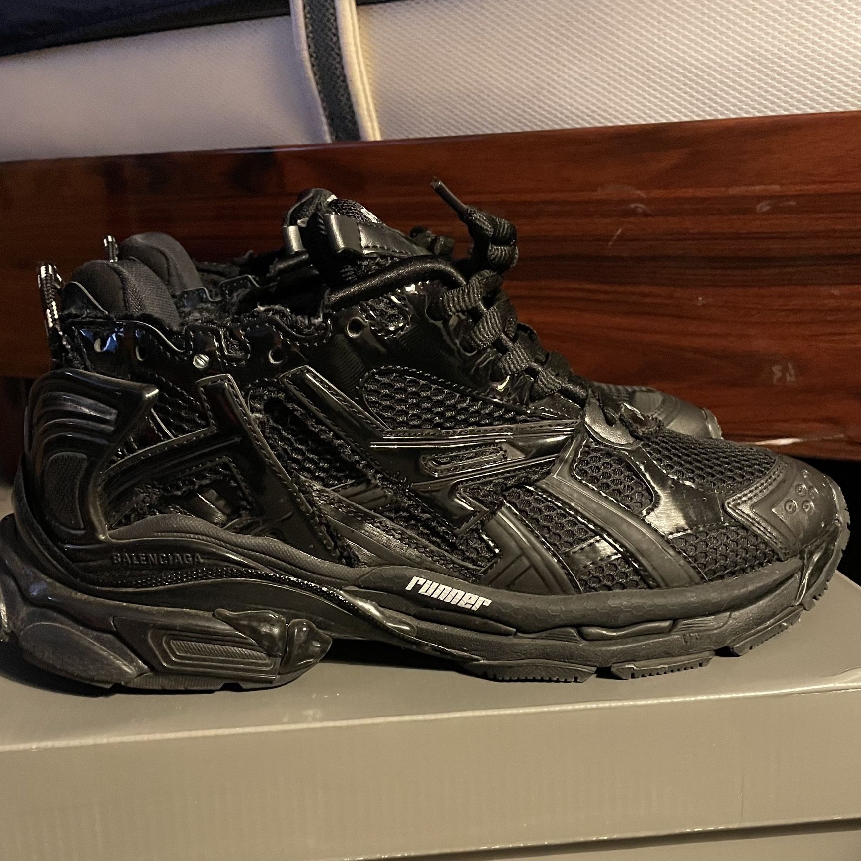Balenciaga Track Runners Sz 10.5 for Sale in Bronx, NY - OfferUp