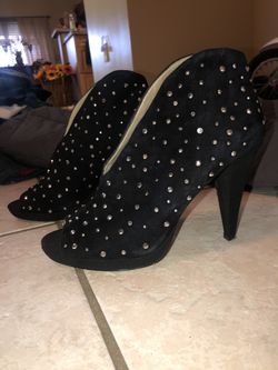 Women’s INC BOOTIES