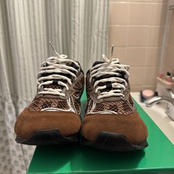 Orbit suede-trimmed sneakers in brown Bottega Veneta size 43